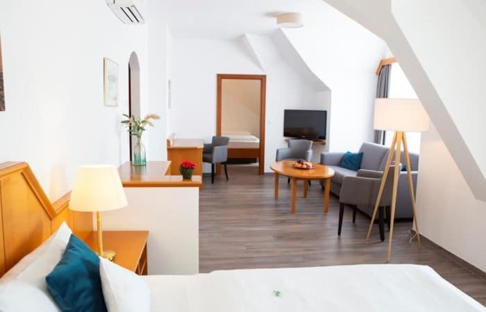 Gasthof Zur Post Oberwirt Chieming Exteriör bild